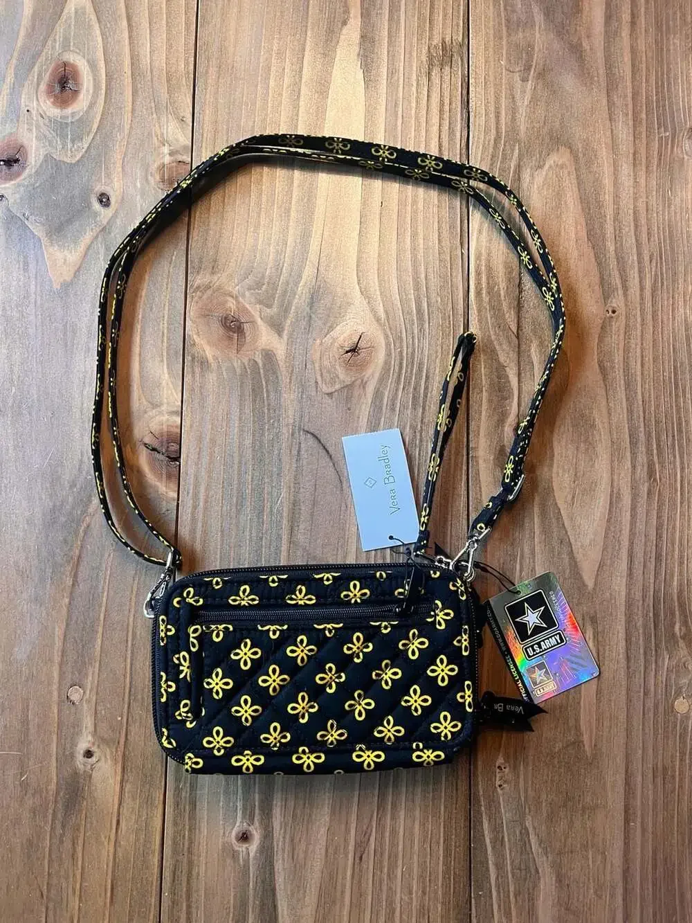 Vera Bradley U.S. Army RFID All In One Crossbody Wallet - Picture 2 of 4